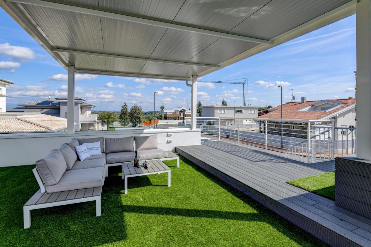 Villette Dolci Luxury Homes Πεσκιέρα ντελ Γκάρντα Εξωτερικό φωτογραφία