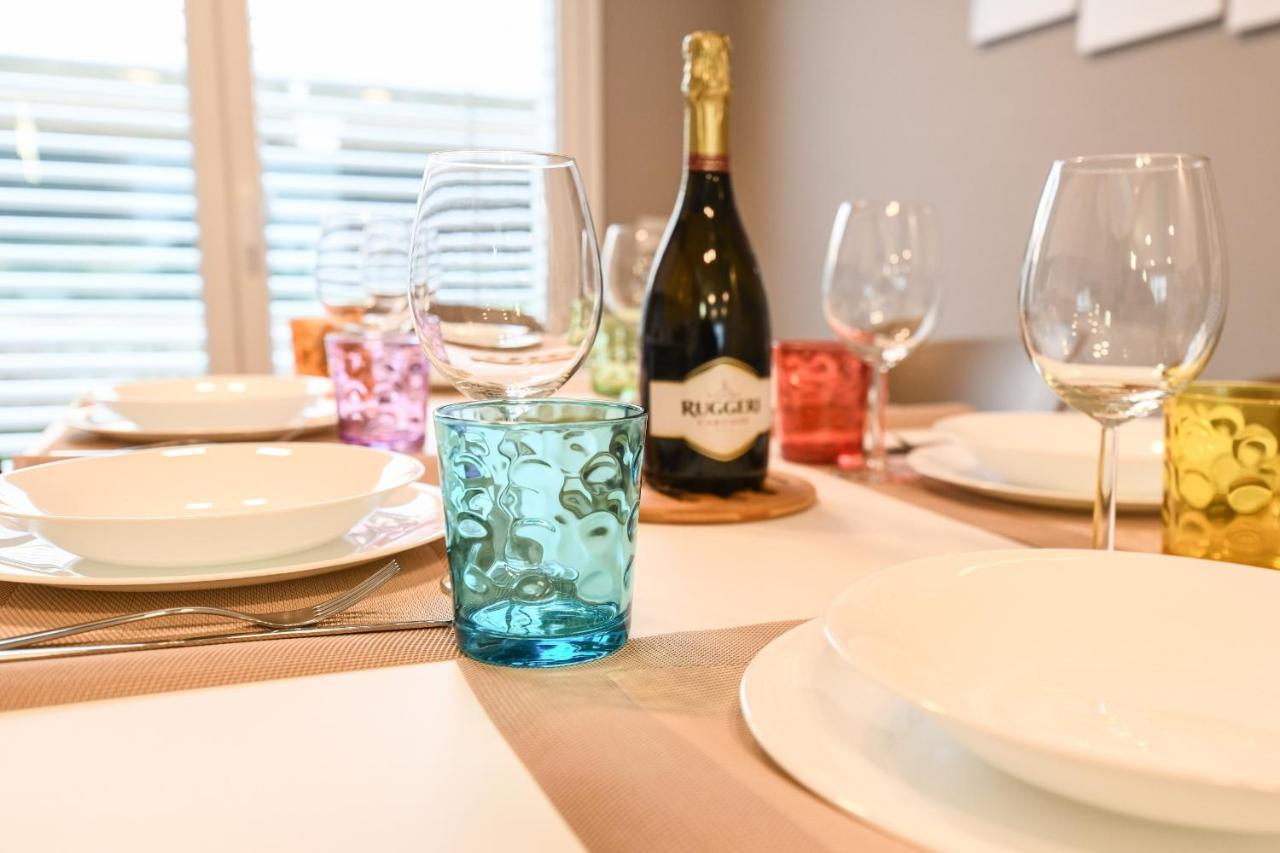 Villette Dolci Luxury Homes Πεσκιέρα ντελ Γκάρντα Εξωτερικό φωτογραφία